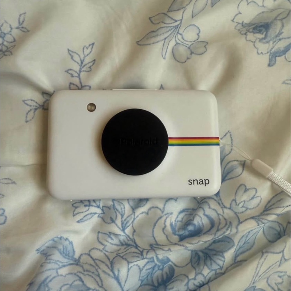 Polaroid Snap Camera with Rainbow Stripe